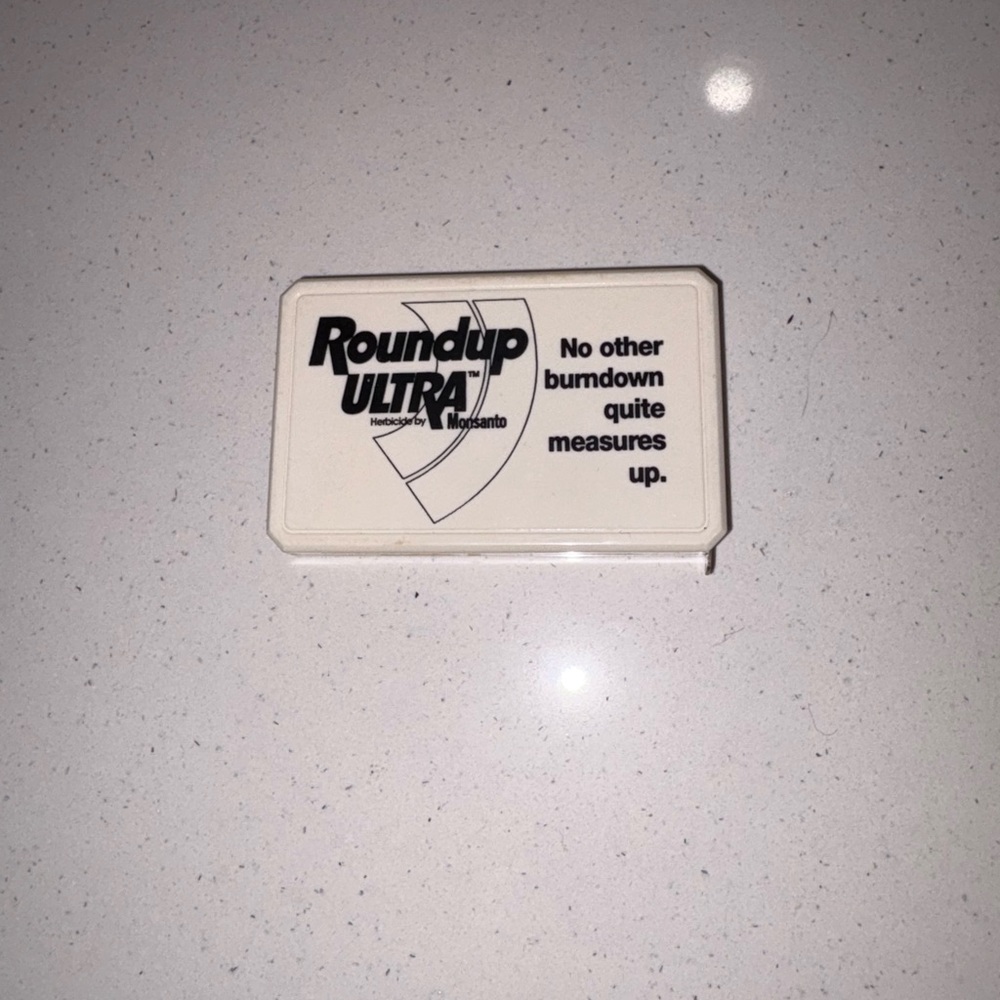 Vintage Round Up ultra pocket retractable tape measure advertisement ruler